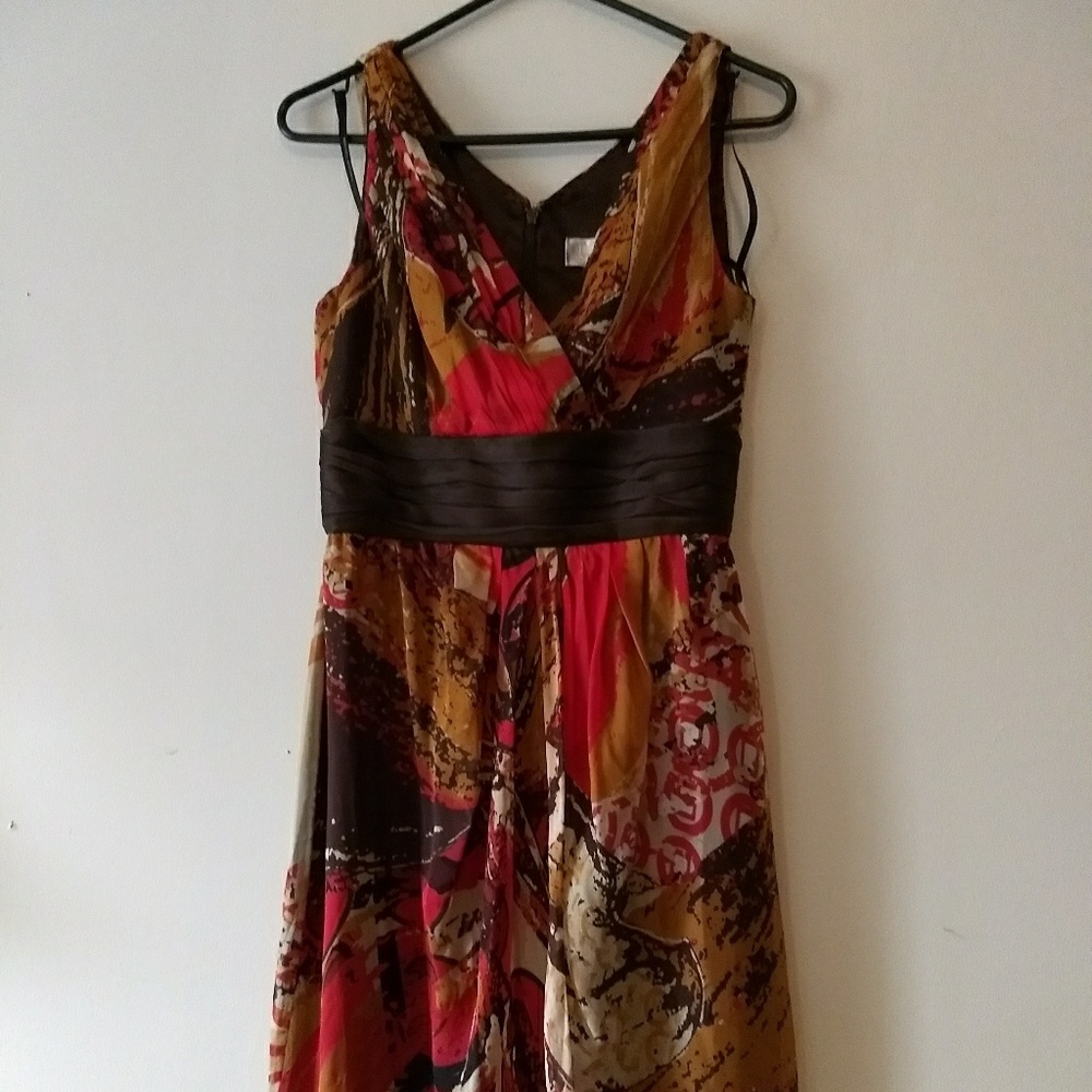 Badgley Mischka sleeveless dress, size 2